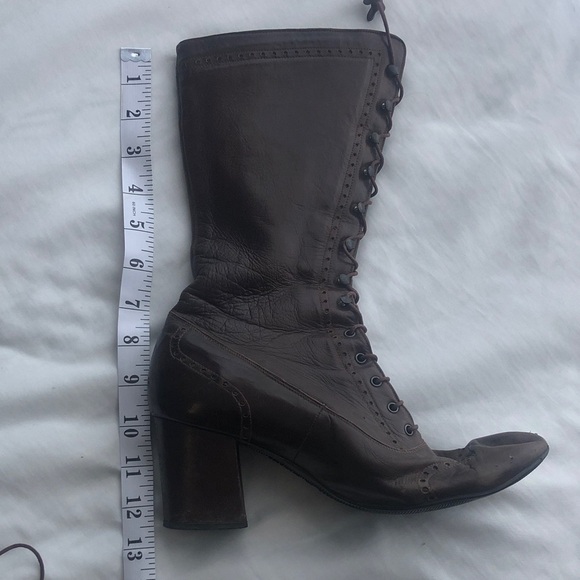 Victorian Style Alpine Dark Brown Leather Lace-Up Boots - Picture 13 of 13